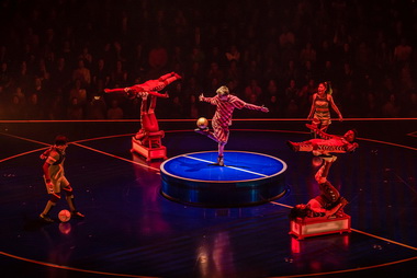 Messi10 cirque du soleil